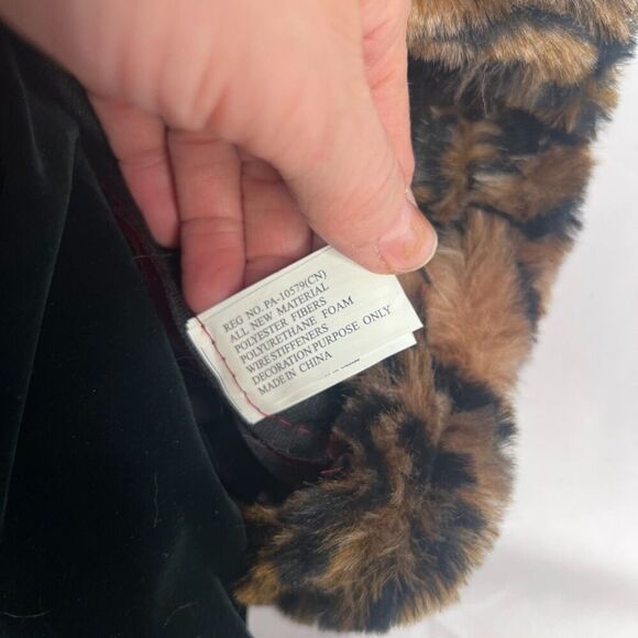 Old World Santa Woodsman Figurine 18" with Rabbit & Cardinal Folk Art Christmas - Picture 5 of 10